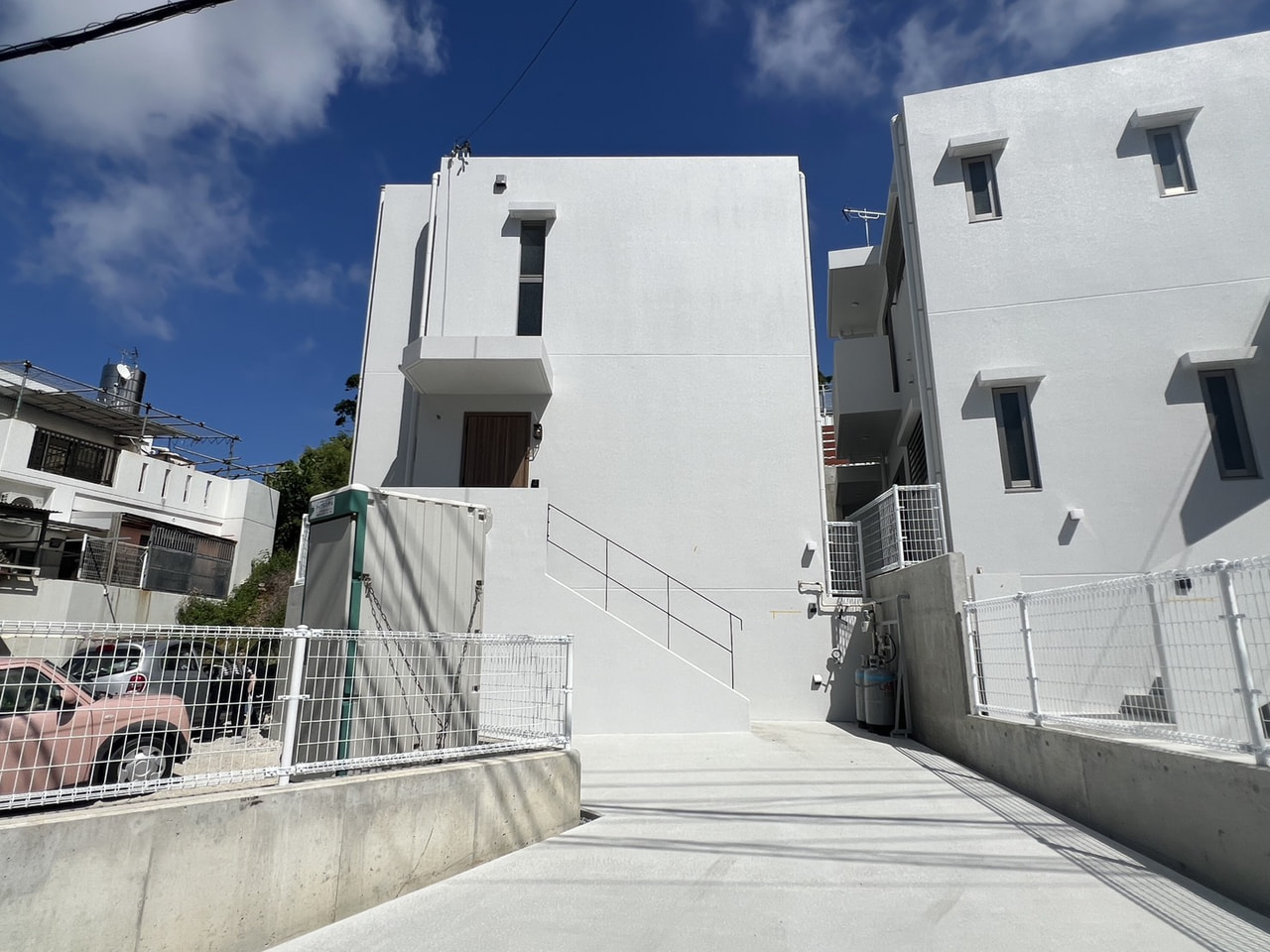 宜野湾市嘉数 新築分譲住宅全３棟