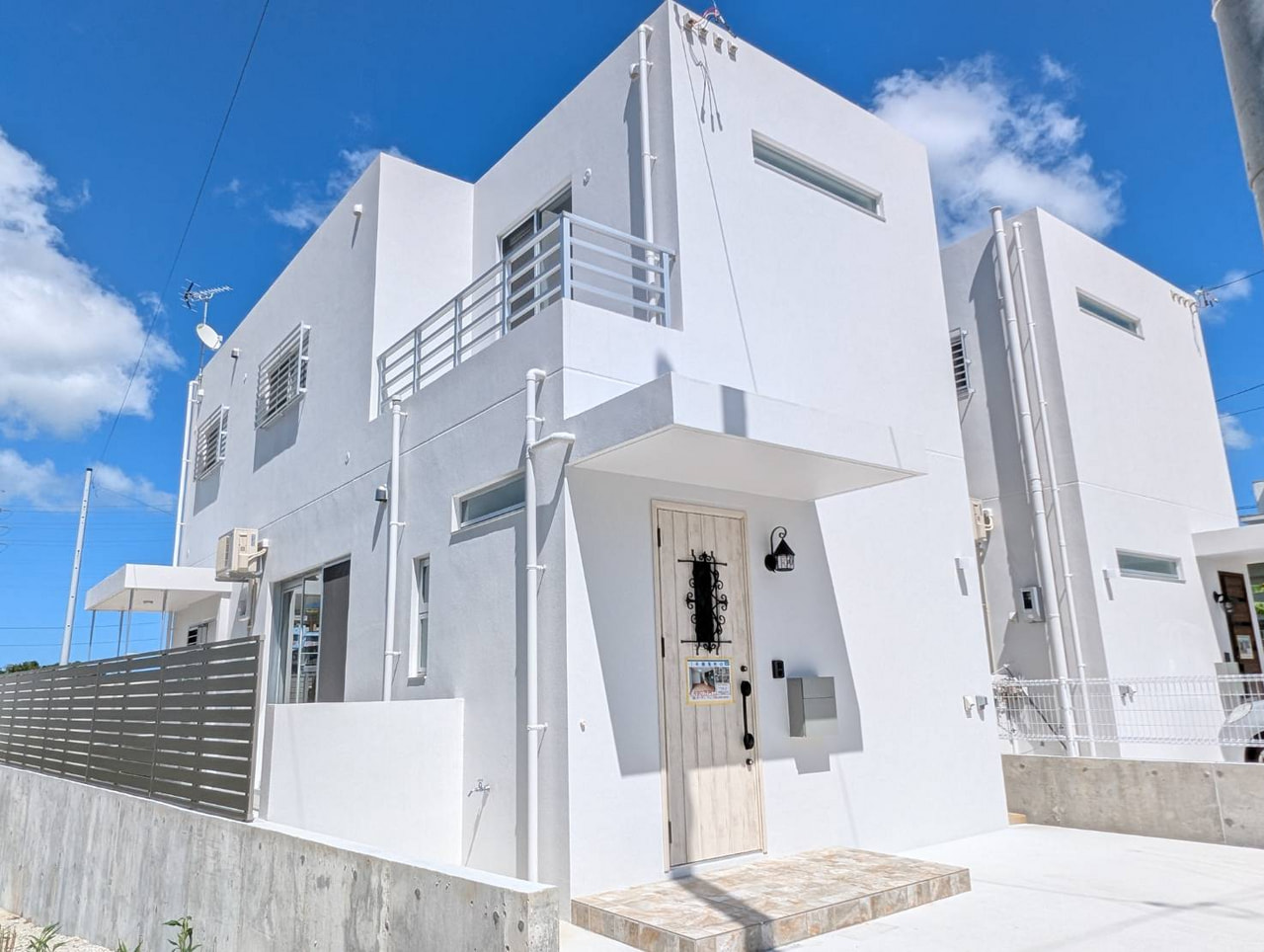 沖縄市桃原 新築分譲住宅 全2棟